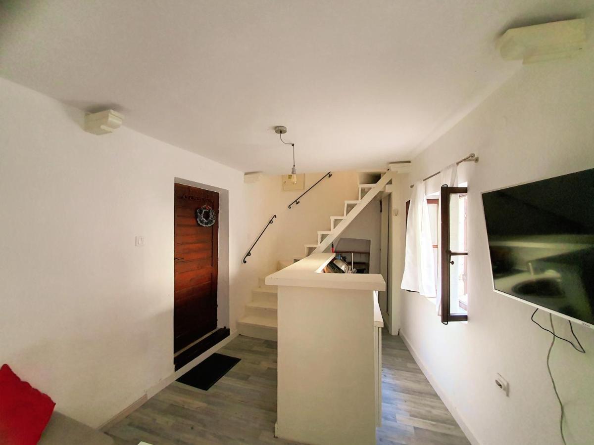St.Tripun Apartment Котор Экстерьер фото